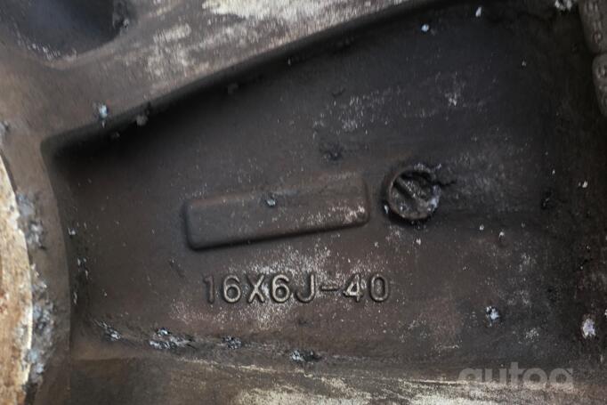 Toyota, aliaj ușor