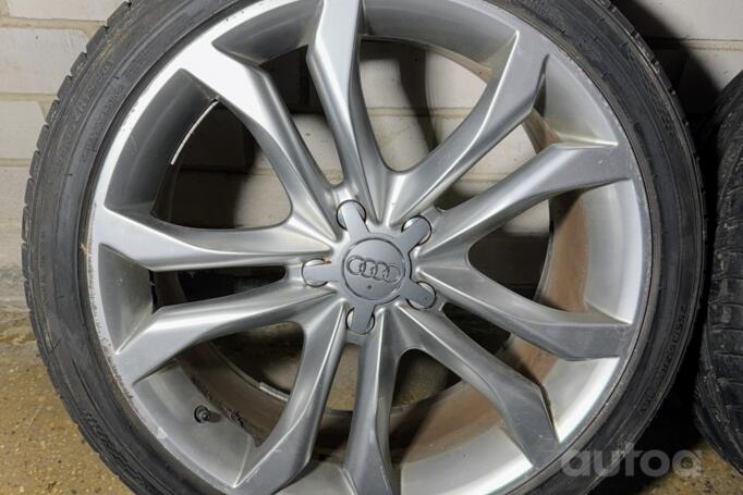 Audi, aliaj ușor