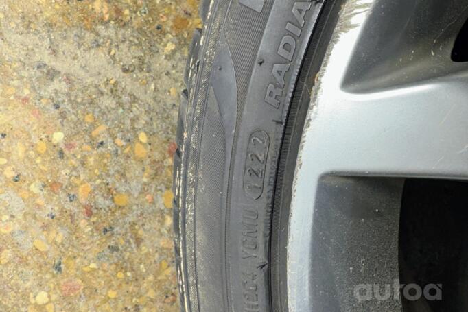 Audi, aliaj ușor