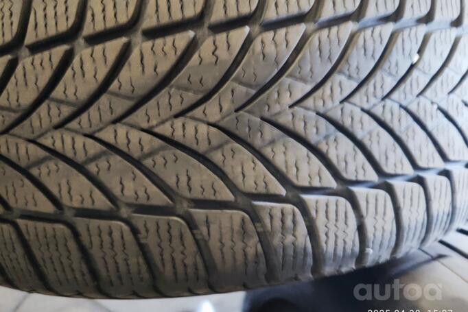 Mercedes Benz, light alloy