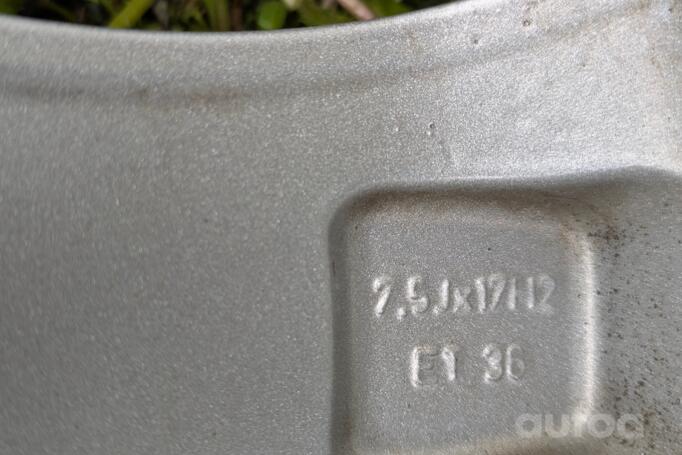 Mercedes, light alloy