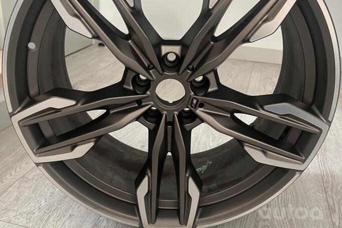 BMW, light alloy