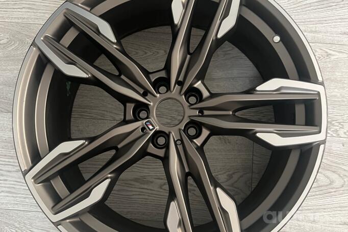 BMW, light alloy