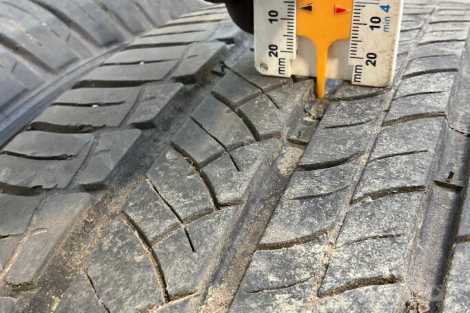 BMW, light alloy