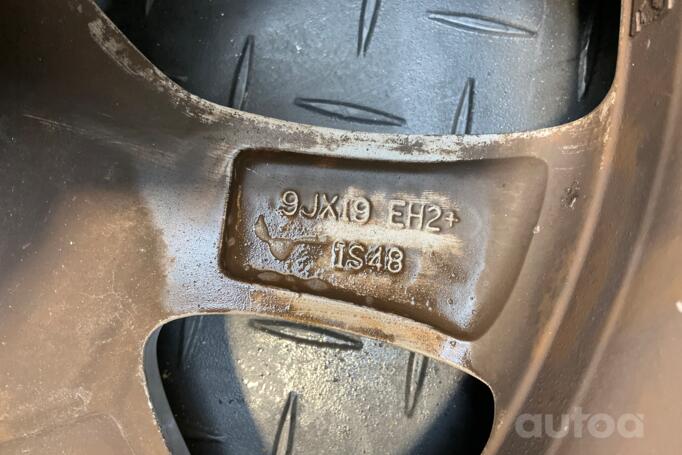 BMW, light alloy