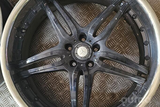 Mercedes, light alloy
