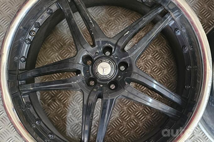 Mercedes, light alloy