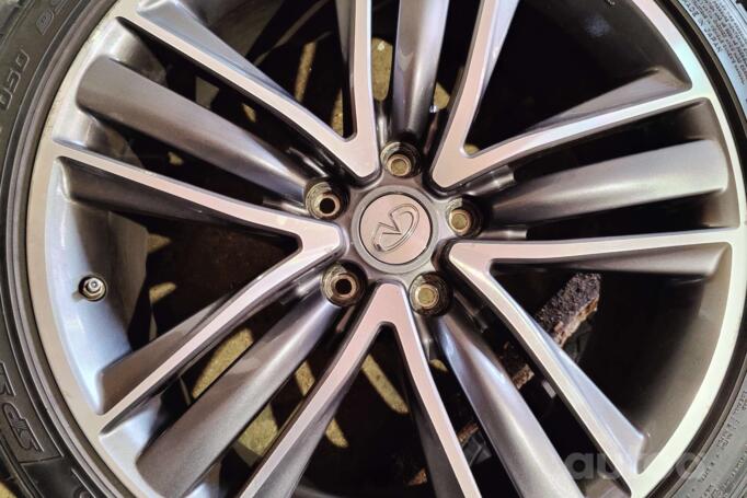 Nissan, light alloy