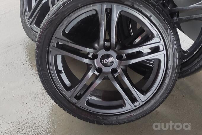 R18 Audi, light alloy