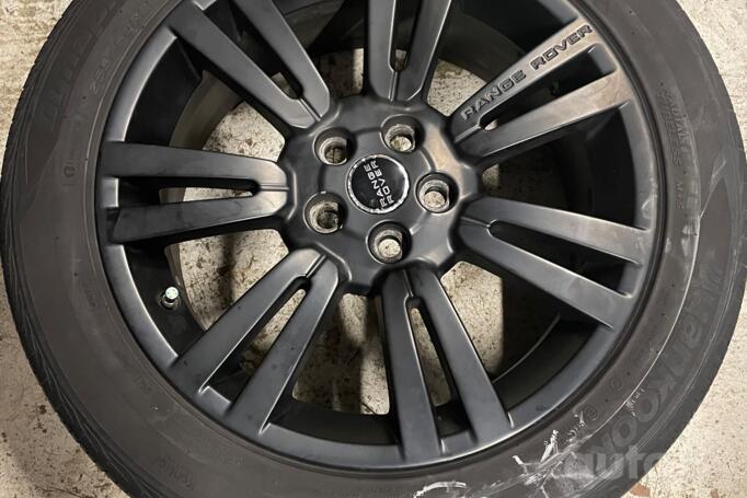 Land rover, light alloy