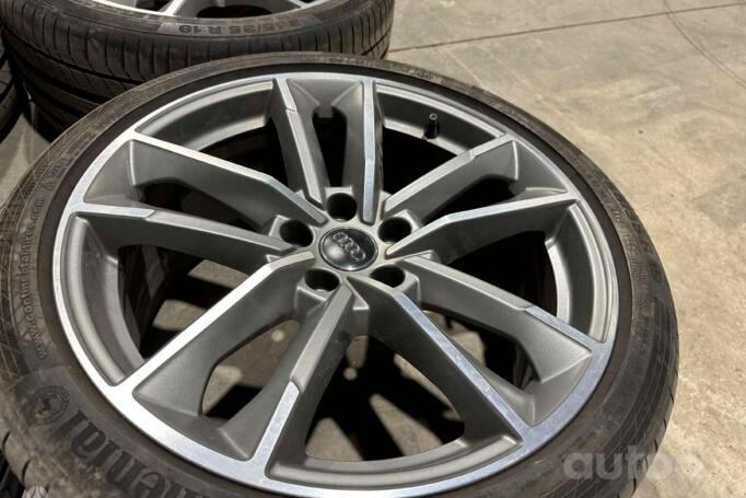 Audi, light alloy