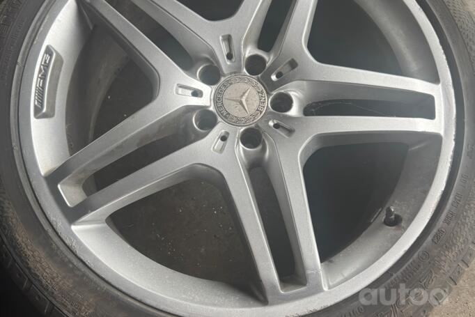 Mercedes, light alloy