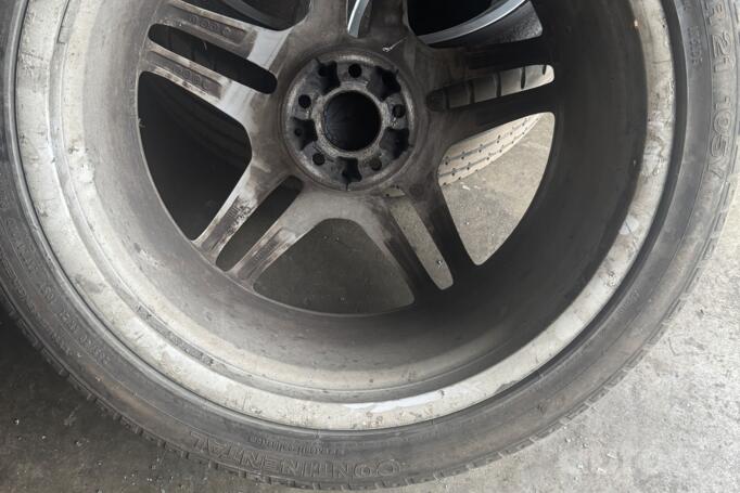 Mercedes, light alloy