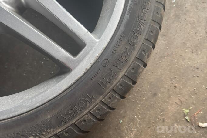 Mercedes, light alloy