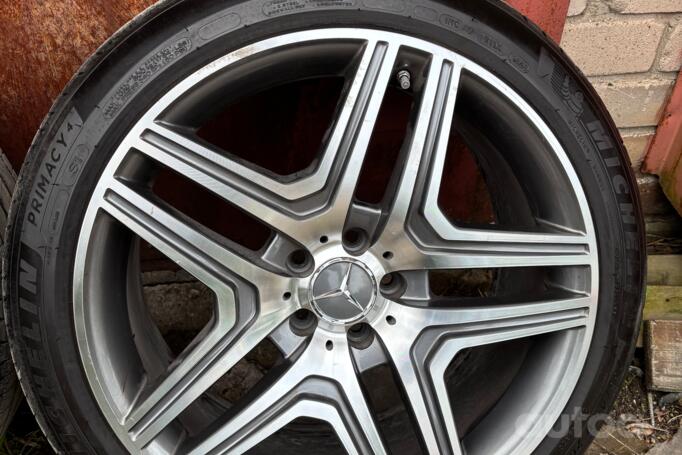 Mercedes Benz, light alloy