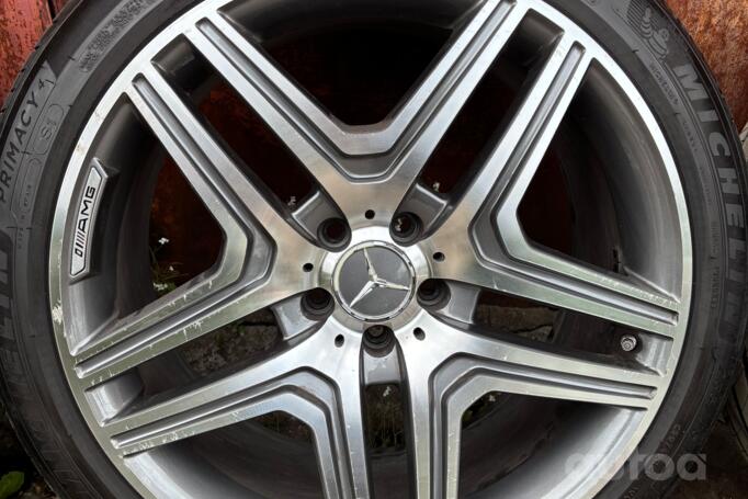 Mercedes Benz, light alloy