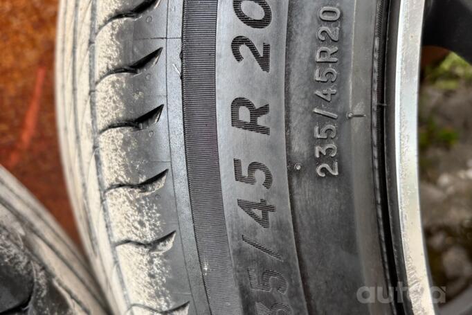 Mercedes Benz, light alloy