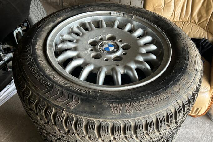 Bmw, light alloy