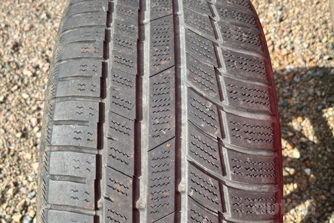 Bmw, light alloy