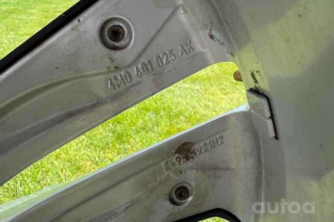 Audi, light alloy