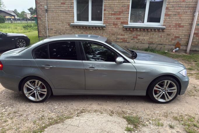 Bmw, light alloy