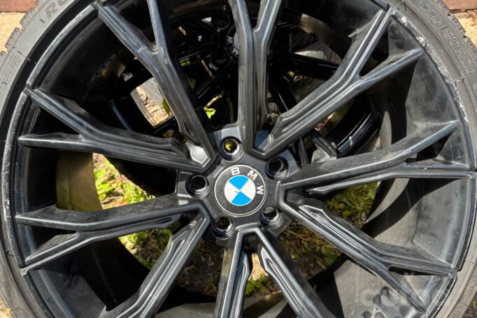 BMW, aliaj ușor