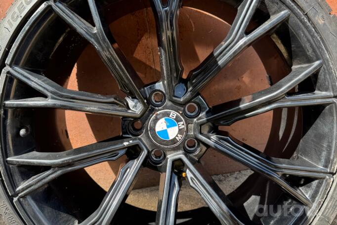 BMW, aliaj ușor