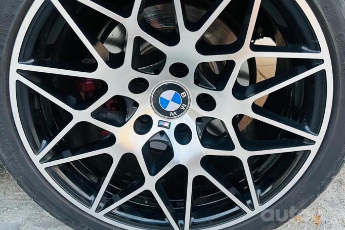 Bmw, light alloy
