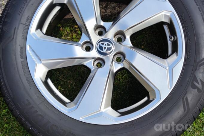 TOYOTA, Легкого сплава