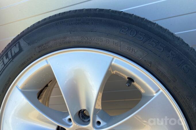 BMW, light alloy