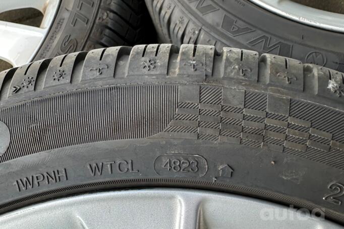 BMW E87, light alloy