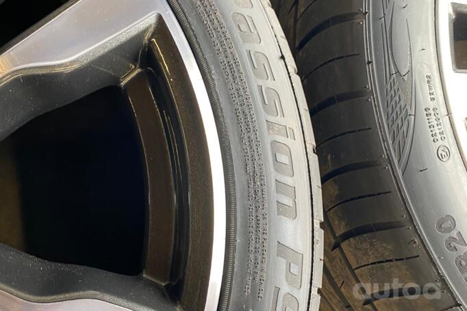 Bmw, light alloy