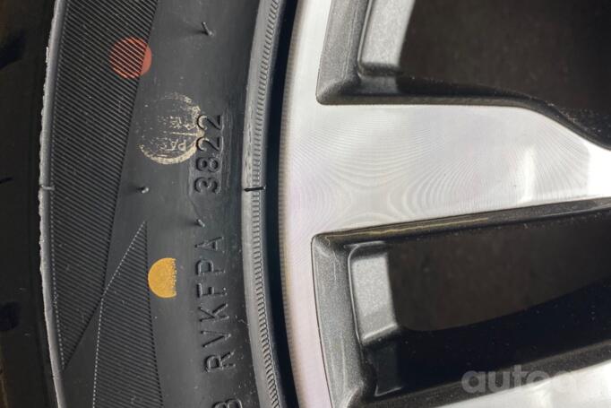 Bmw, light alloy