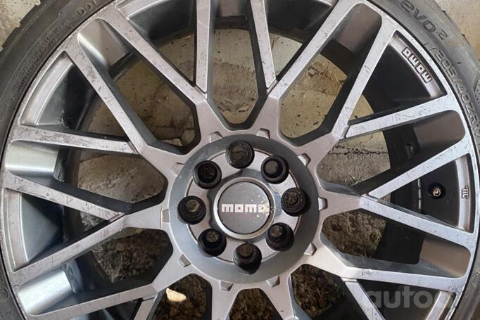 MOMO, Легкого сплава
