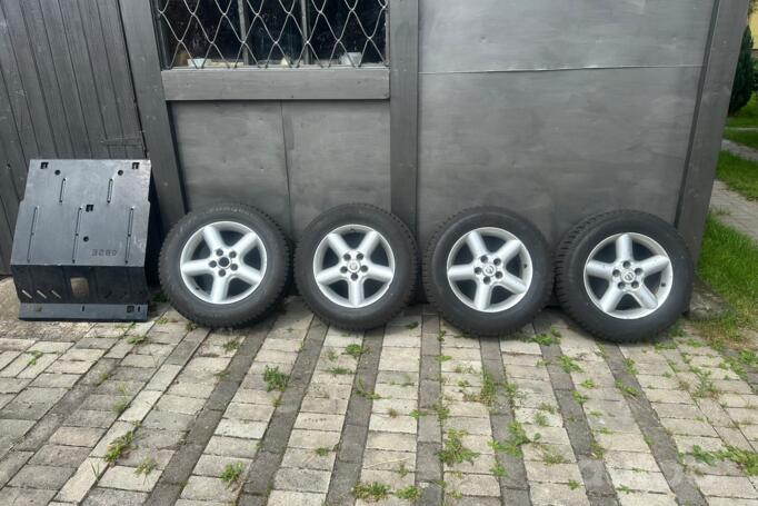 Nissan, aliaj ușor