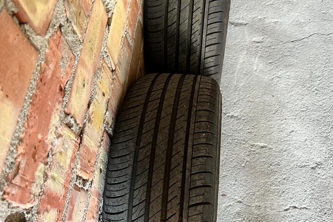 BMW, light alloy