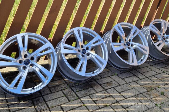 Audi, light alloy
