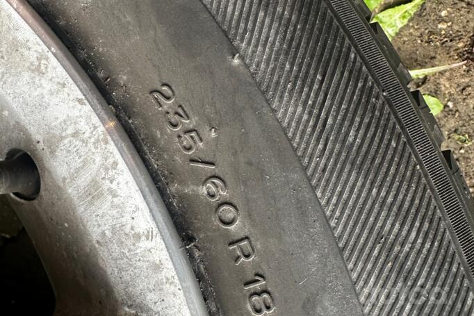 Volvo, light alloy