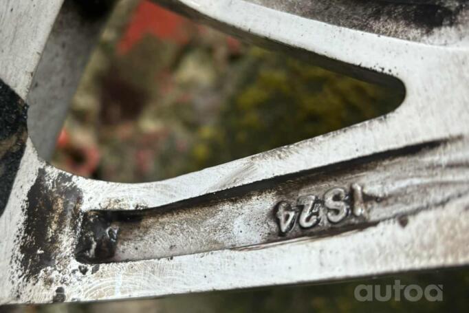 Bmw, light alloy