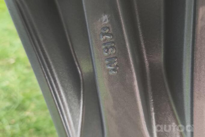Bmw, light alloy