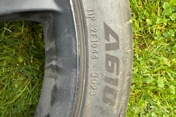Subaru, light alloy