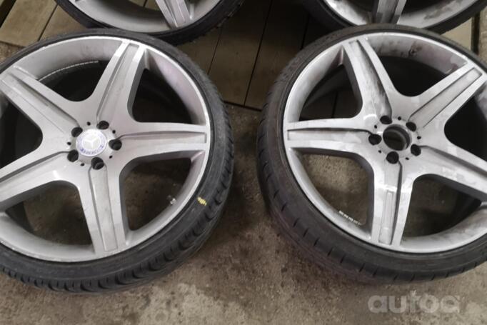 Mercedes, light alloy