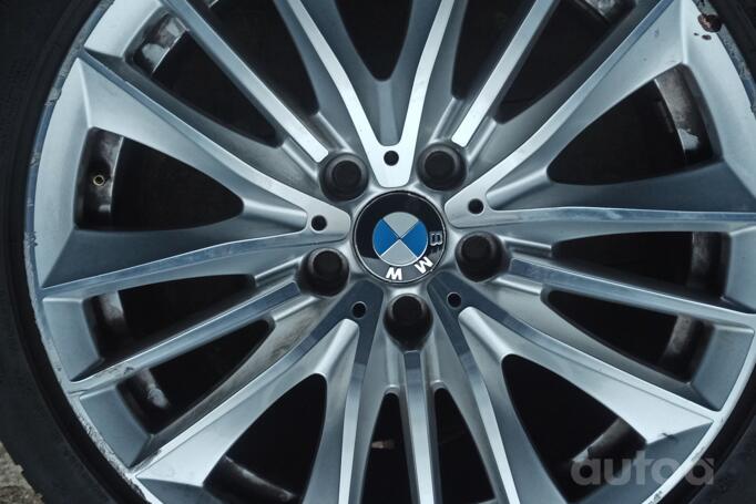 Bmw, light alloy