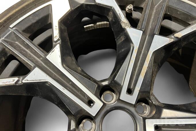 BMW, light alloy