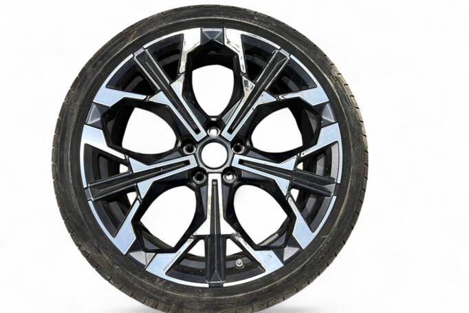 BMW, light alloy