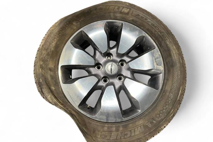 Chrysler, light alloy