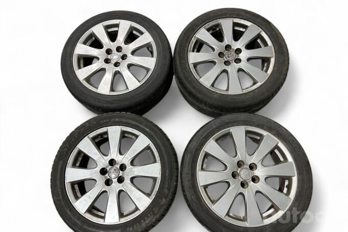 Toyota, light alloy