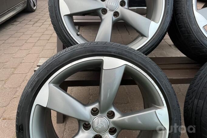 Audi, light alloy