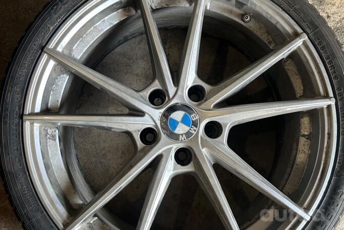 BMW, aliaj ușor