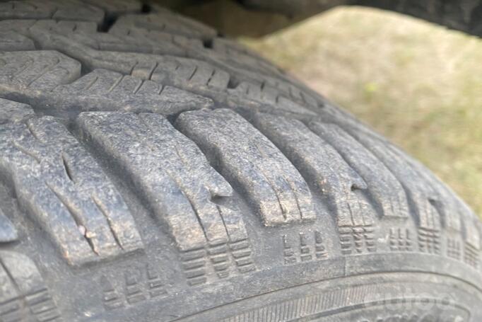 Bmw, light alloy